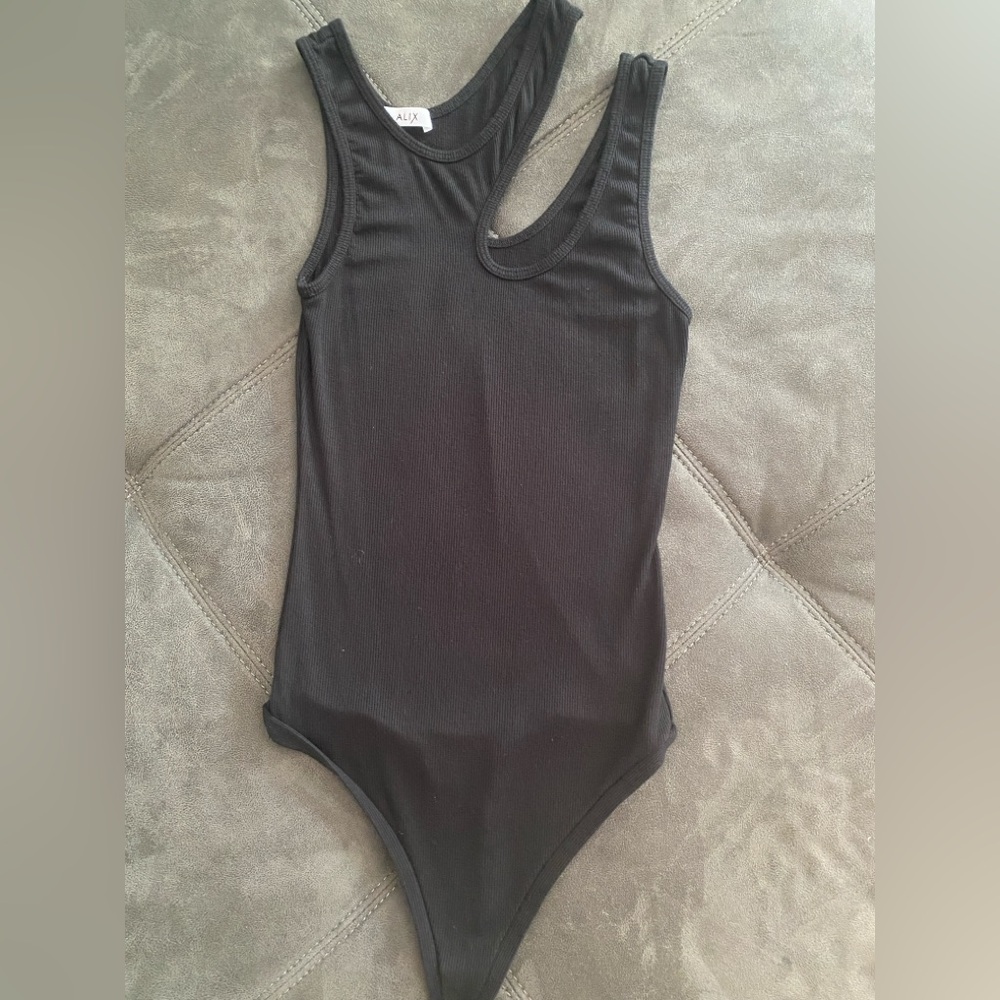 ALIX NYC Astor Asymmetrical Bodysuit Small - Picture 2 of 9